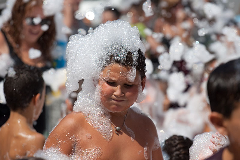 batia-aigua-escuma-festa-major-caldes-de-malavella-2015-19