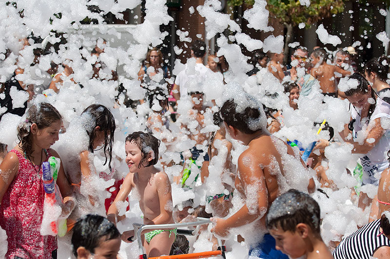 batia-aigua-escuma-festa-major-caldes-de-malavella-2015-21