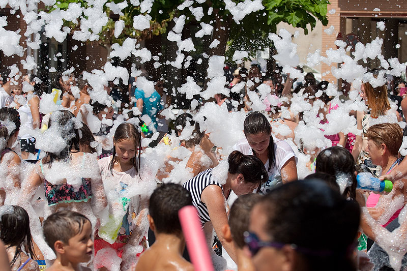 batia-aigua-escuma-festa-major-caldes-de-malavella-2015-22