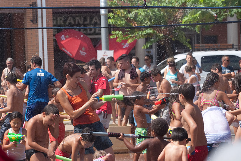 batia-aigua-escuma-festa-major-caldes-de-malavella-2015-3