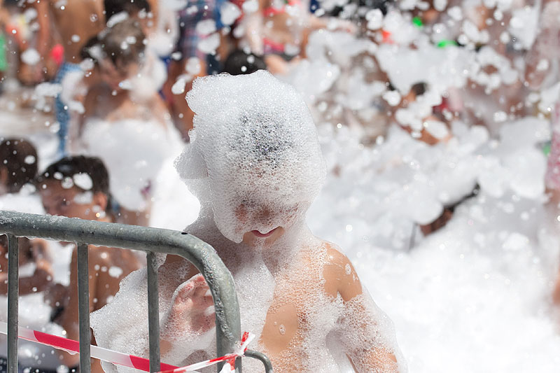 batia-aigua-escuma-festa-major-caldes-de-malavella-2015-30