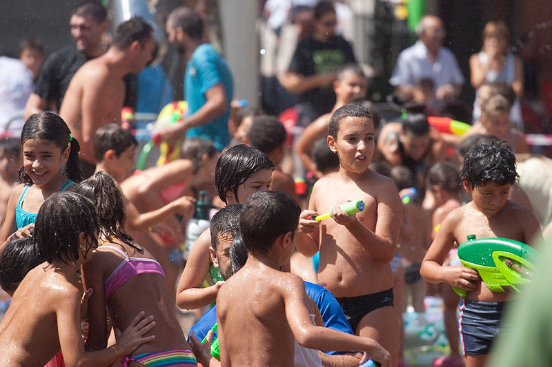 batia-aigua-escuma-festa-major-caldes-de-malavella-2015