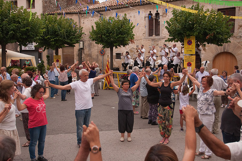 sardanes-dissabte-festa-major-caldes-de-malavella-2015-4